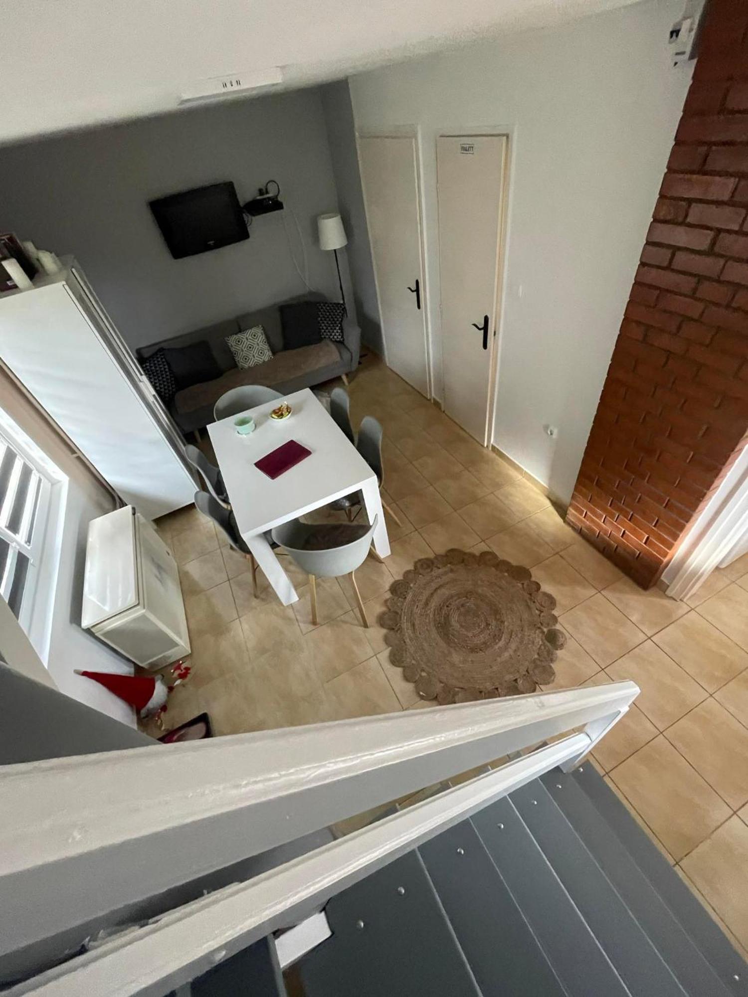 Chill Apartman Orosháza Exterior foto